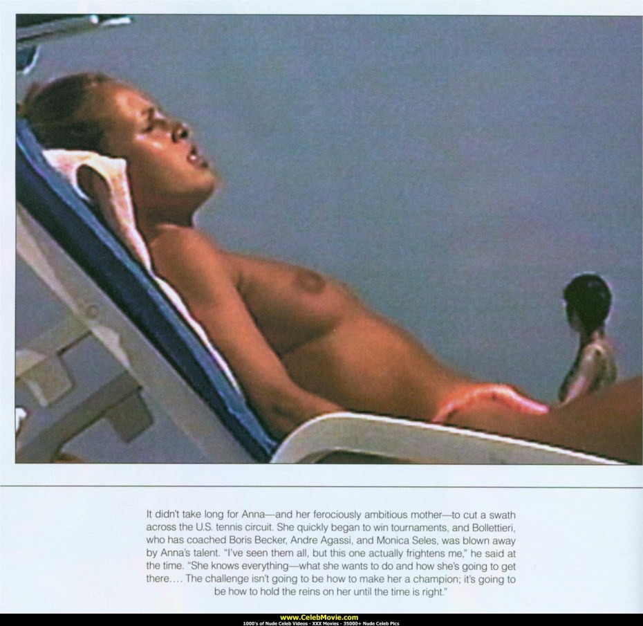 Анна Курникова топлесс