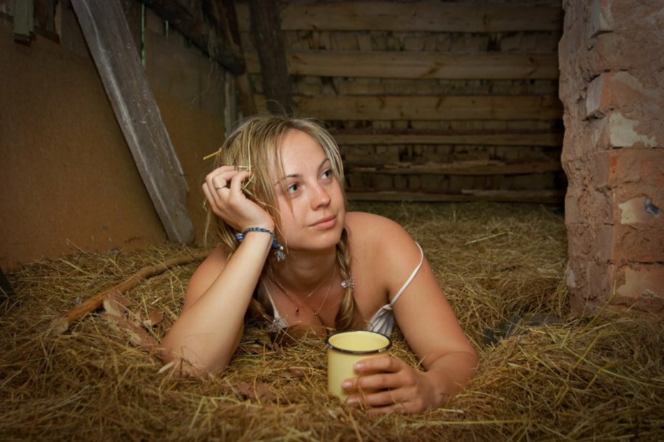 Девушки в деревне