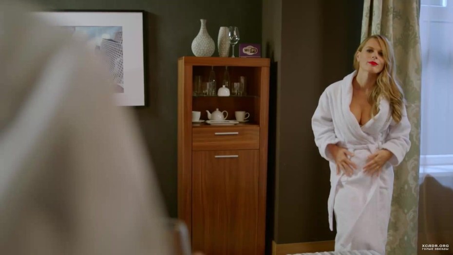 Елена Подкаминская в нижн