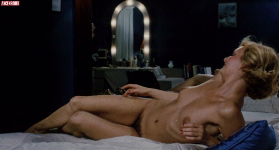 Муриэль Монтоссэ голая