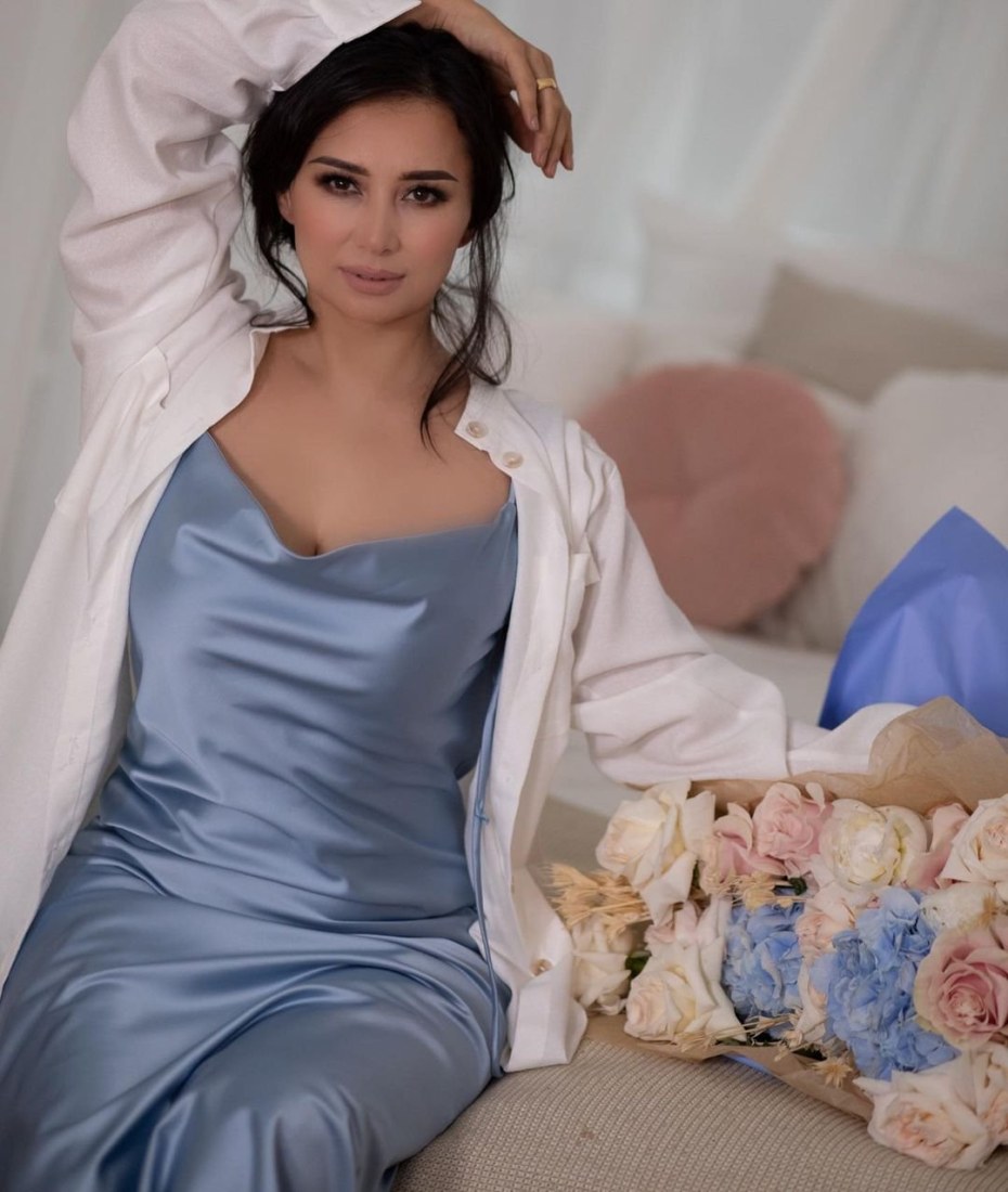 Мәдина Сәдуақасова купальник