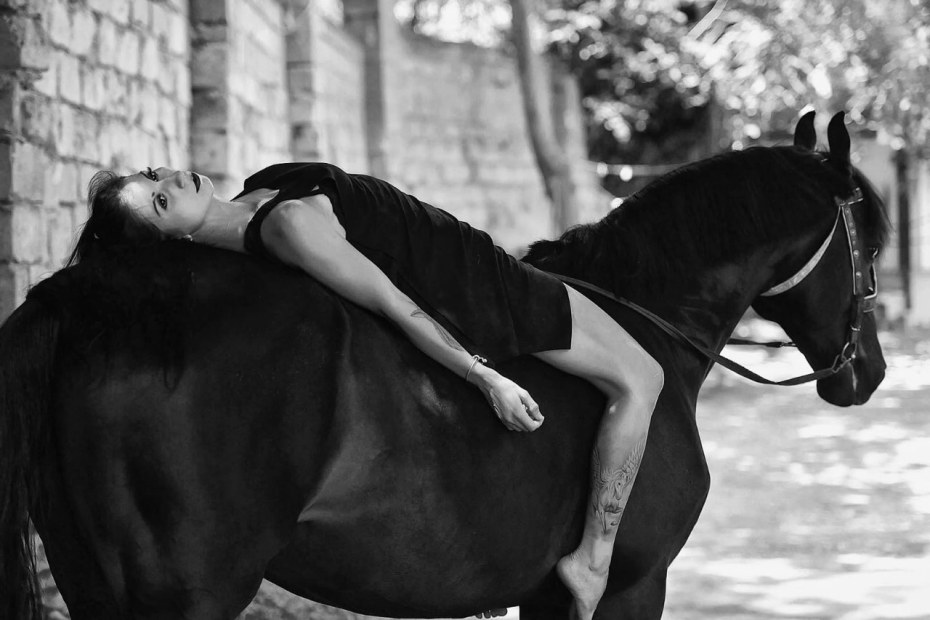 Клуб романтики Яонт Александр и Агата