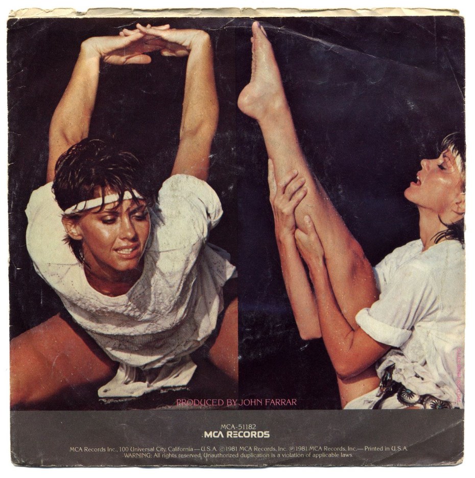 Оливия Ньютон-Джон голая