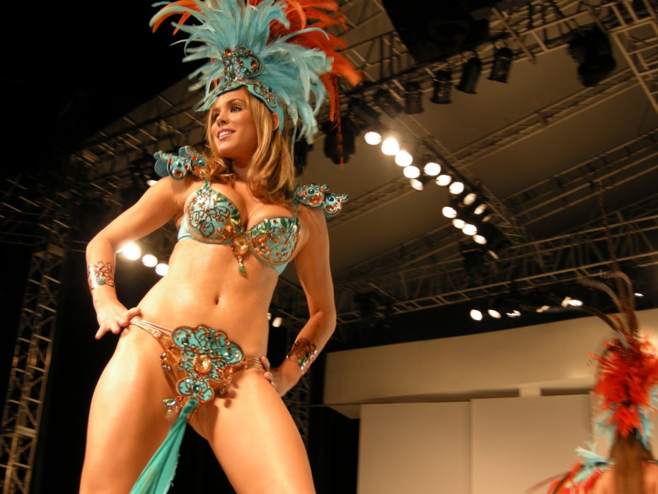 Валя карнавал Татуировки