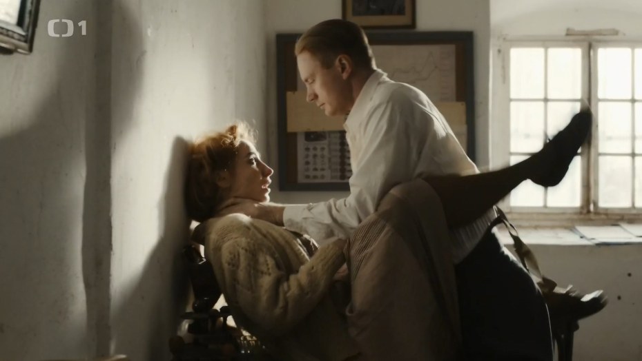 Голая Андреа Керекеш в детстве