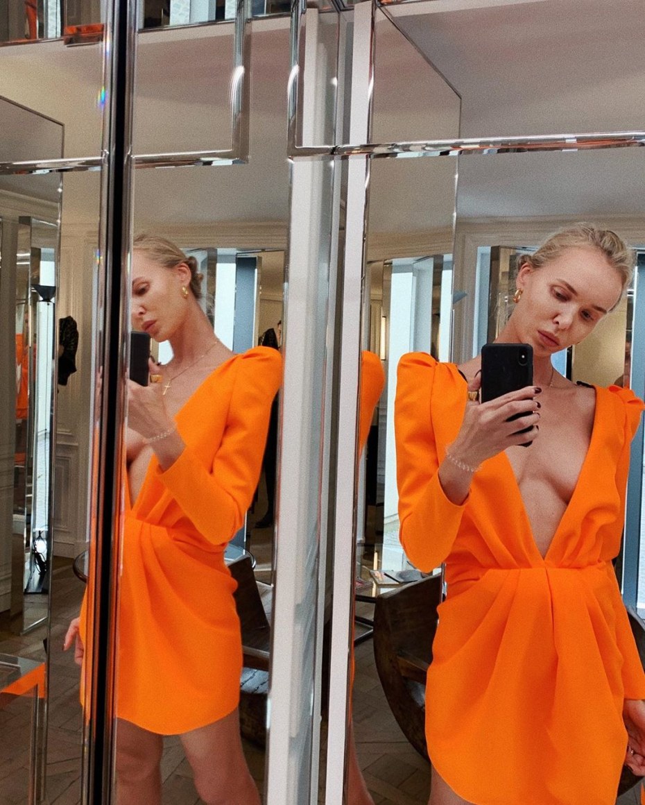 Илона Коринец