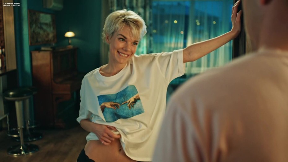 Карина Андоленко эротические