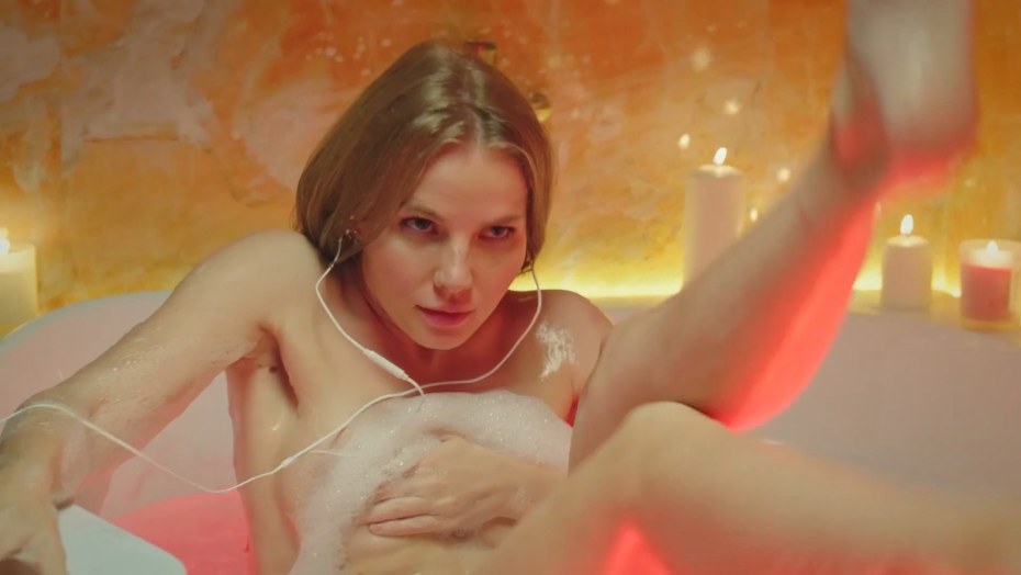 Голая Мария Ульянова из кухни