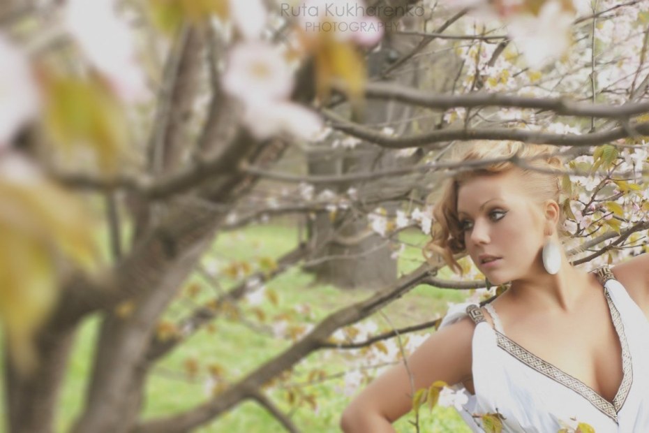 Карина кросс