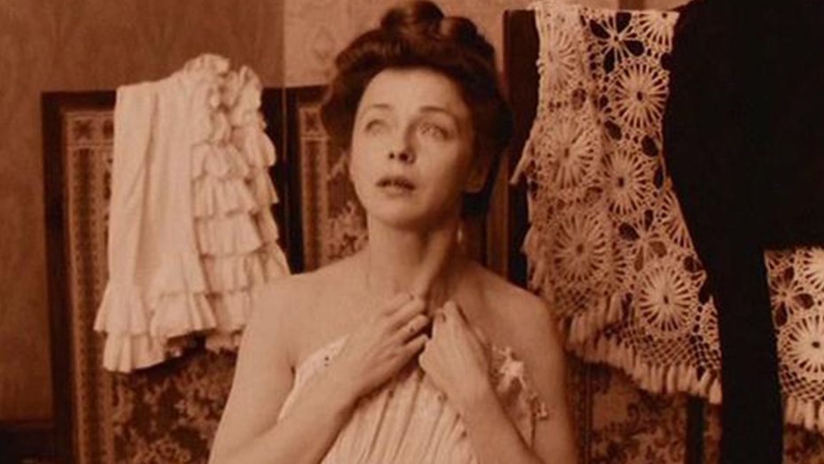 Актриса Ольга Фрыч голая