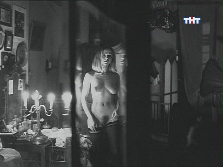 The boy next Door 2015 /deleted Scenes