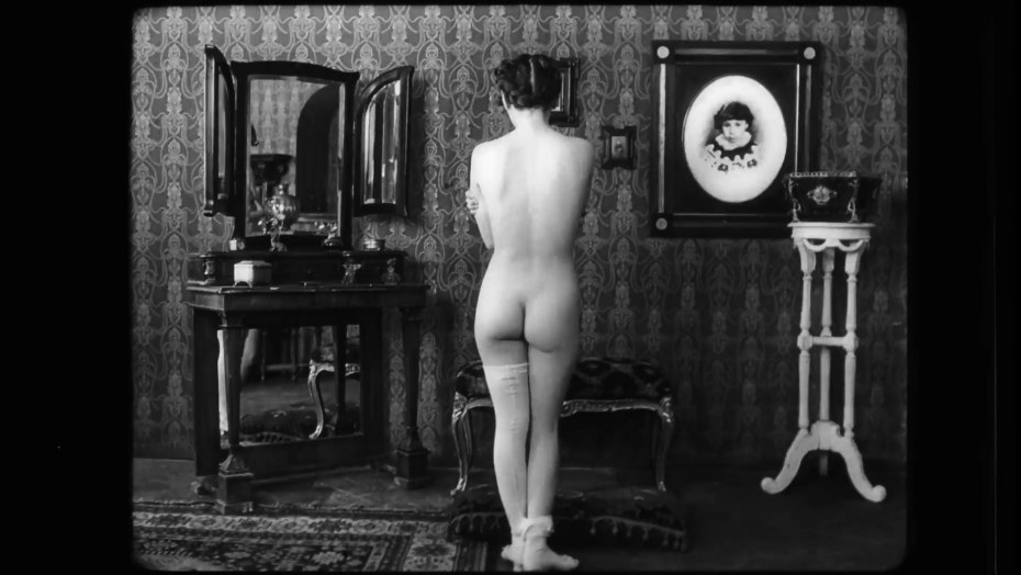 Динара Друкарова про уродов и людей