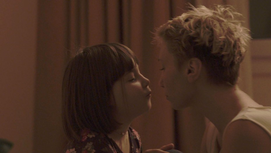 Голая Динара домашнее фото