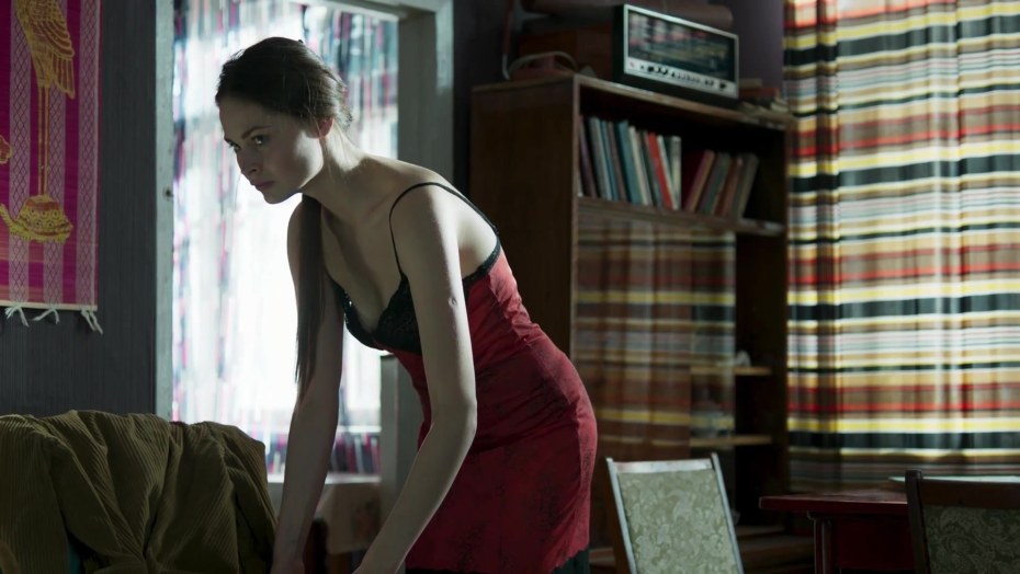 Valeria a small pussy Flash