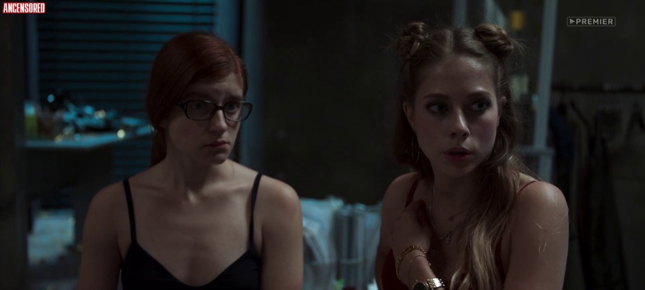 Прослушивание Алисы порнокомикс