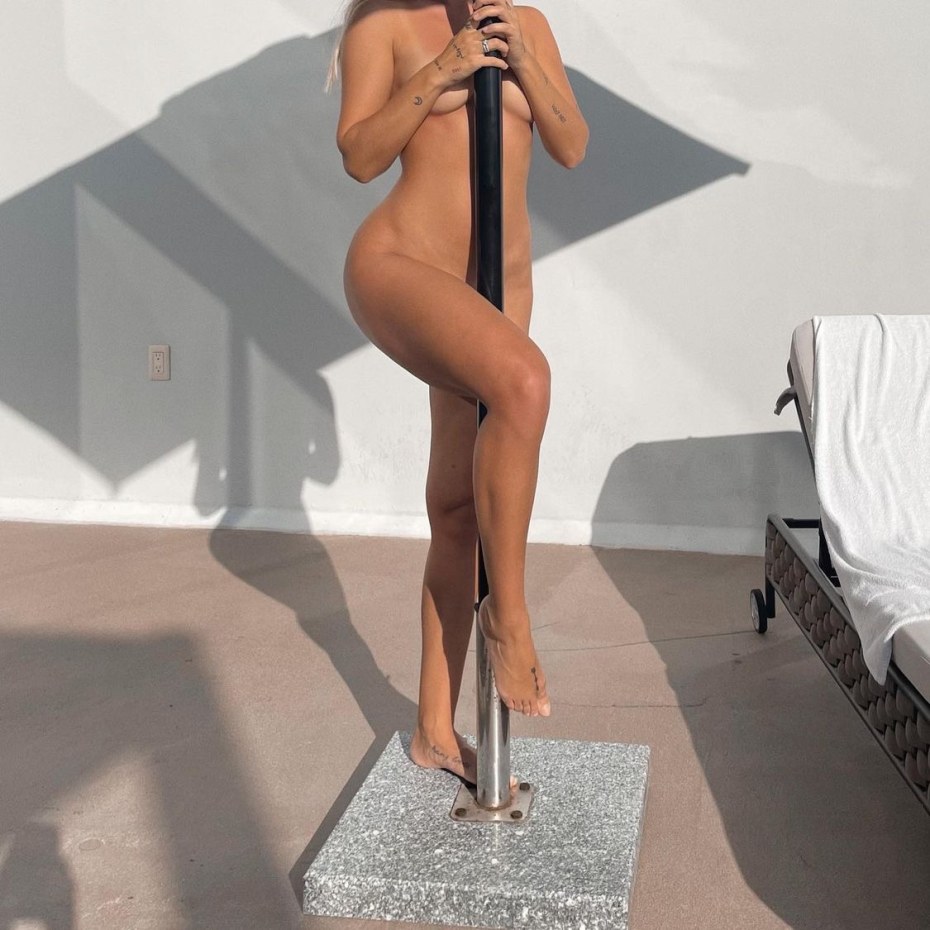 Анна Берзух Tenderbite голая