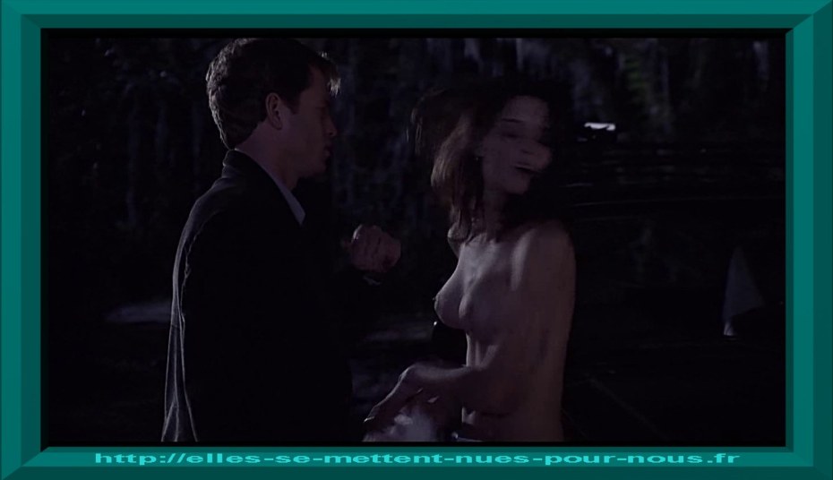 Beyond: two Souls голая пейдж Эллиот