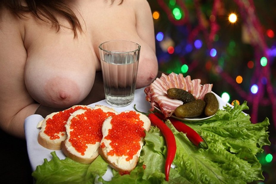 Приколы эротические с едой