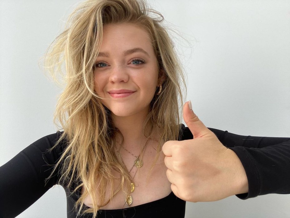 Голая Джейд Петтиджон голая