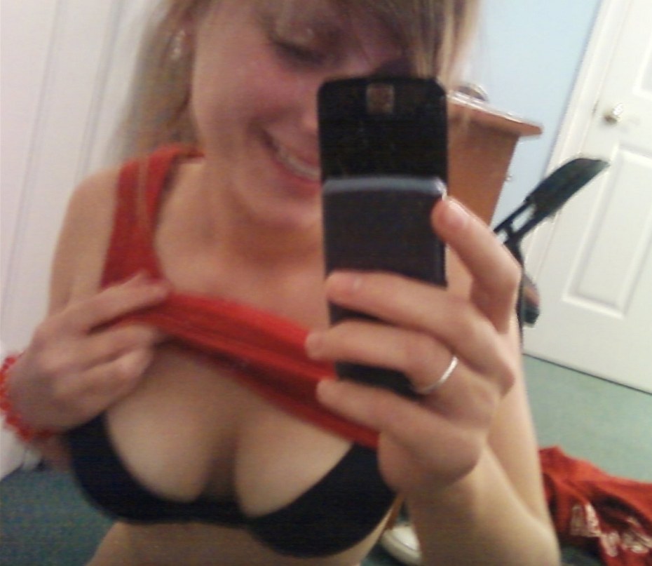 Мелани Лоран горячие