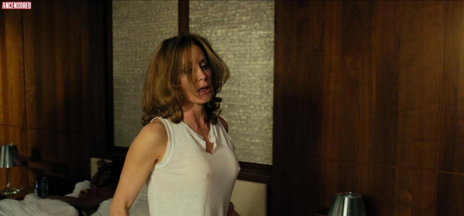 Фелисити Хаффман в купальнике