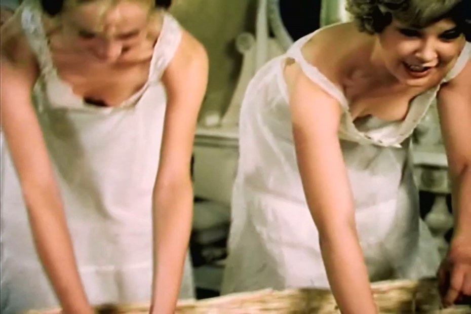 Марина Догилева актриса