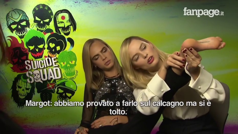 Голая актриса Марго Робби