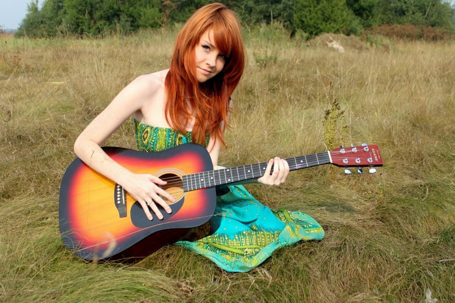 Мейтленд Уорд рыжая