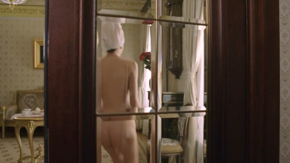 Даниэла Стоянович постельный сцены