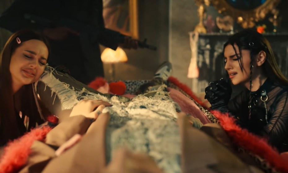 Валя карнавал и Егор шип вместе