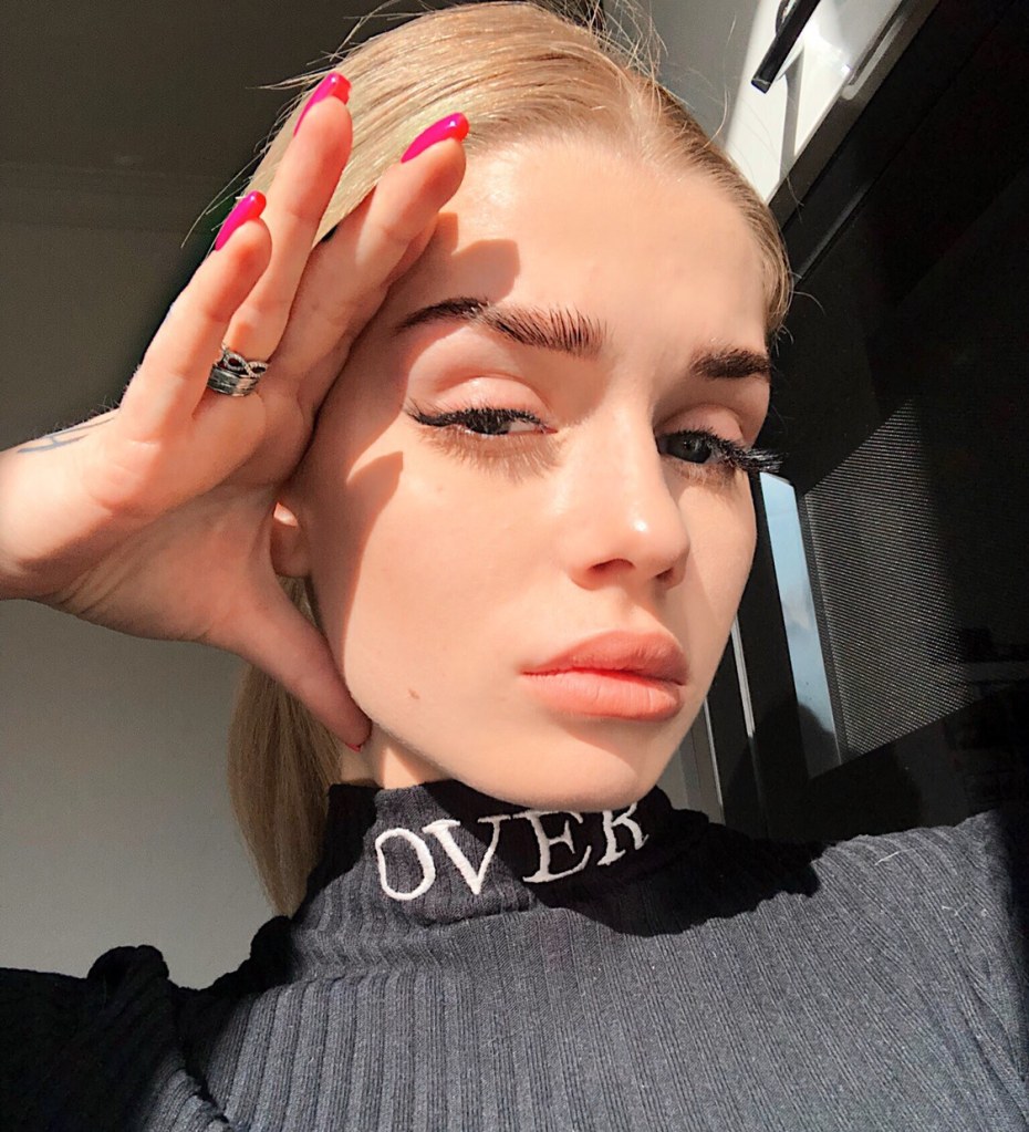 Ирена понарошку МТV