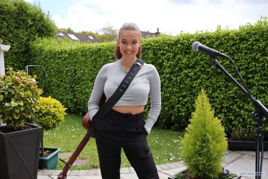 Элли из ласт оф АС хентай