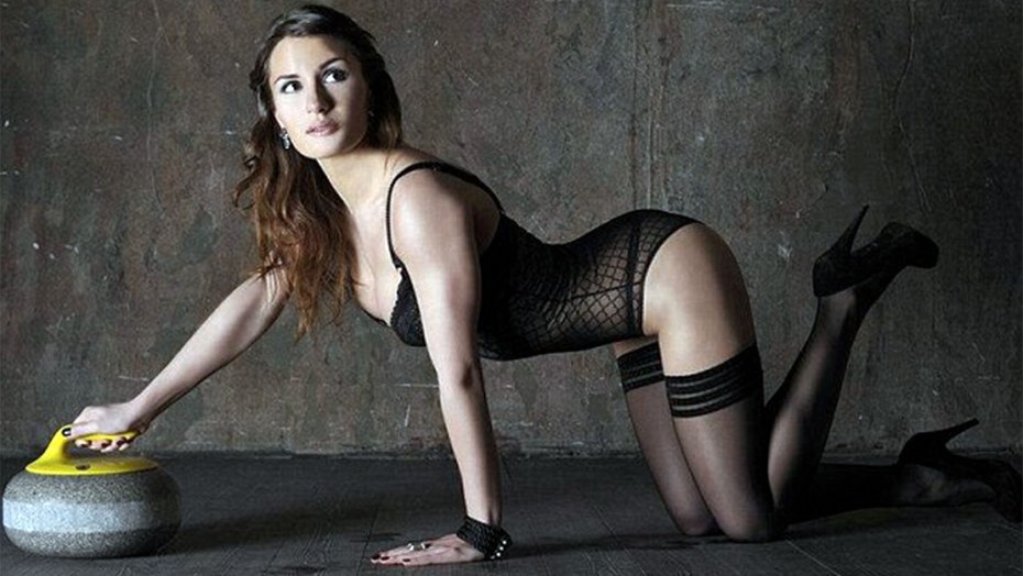 Анна Сидорова керлинг