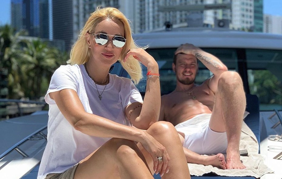 Лера Кудрявцева фото топлес