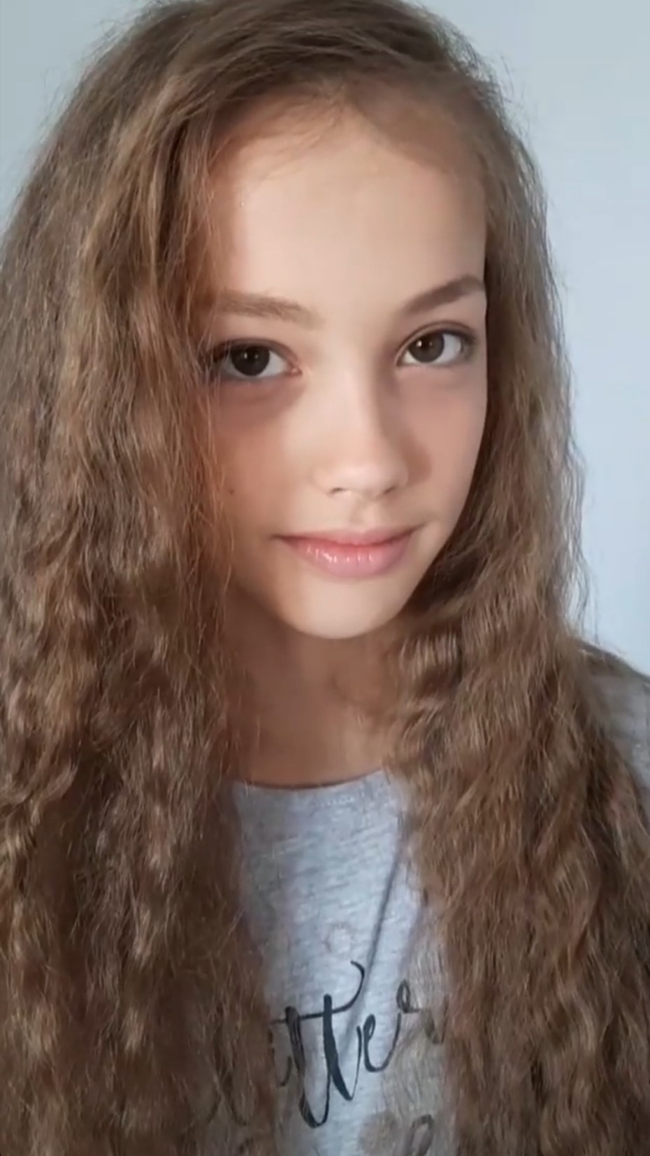 Продавала фото 13 летней дочери