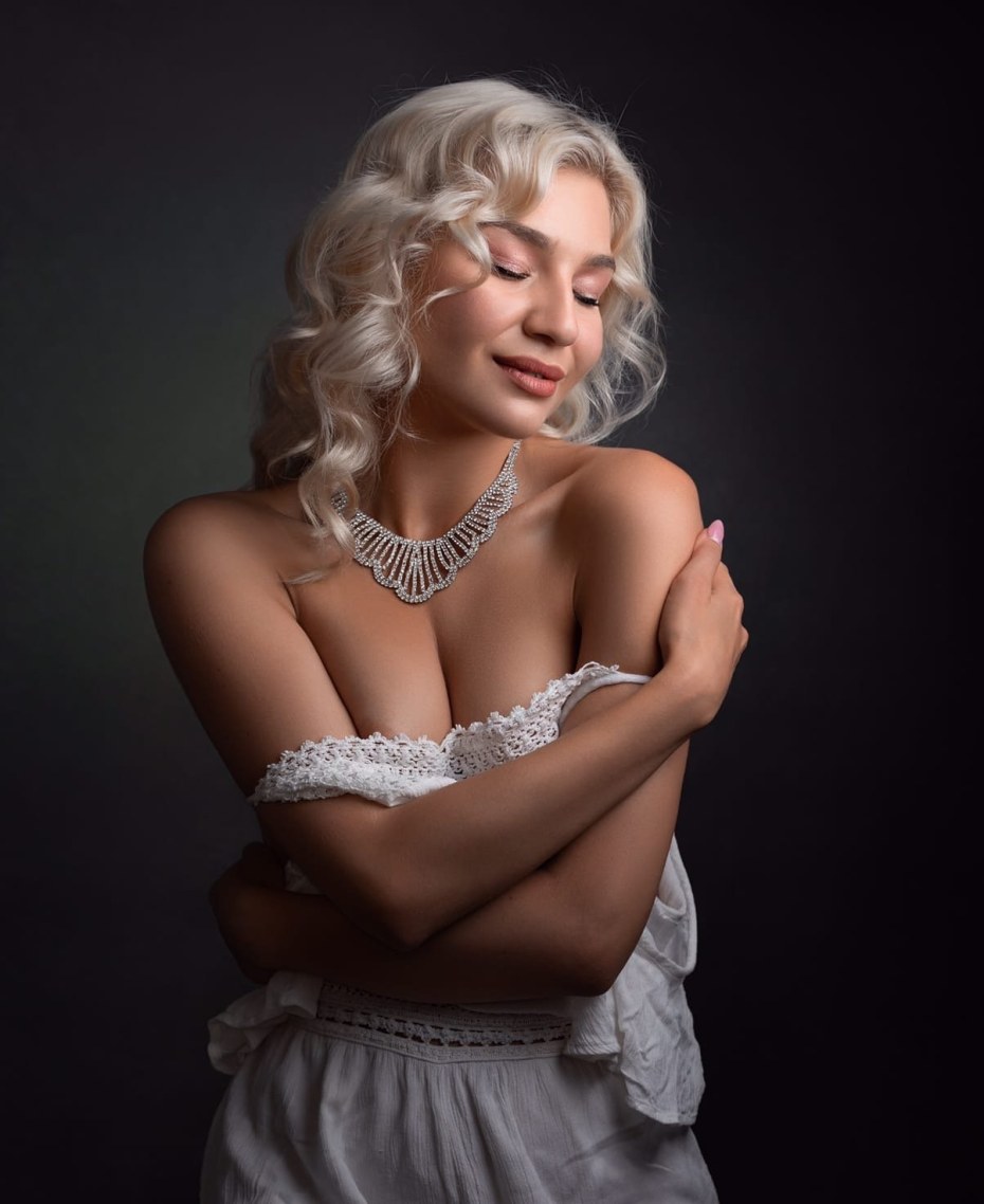 Екатерина Стриженова фейк