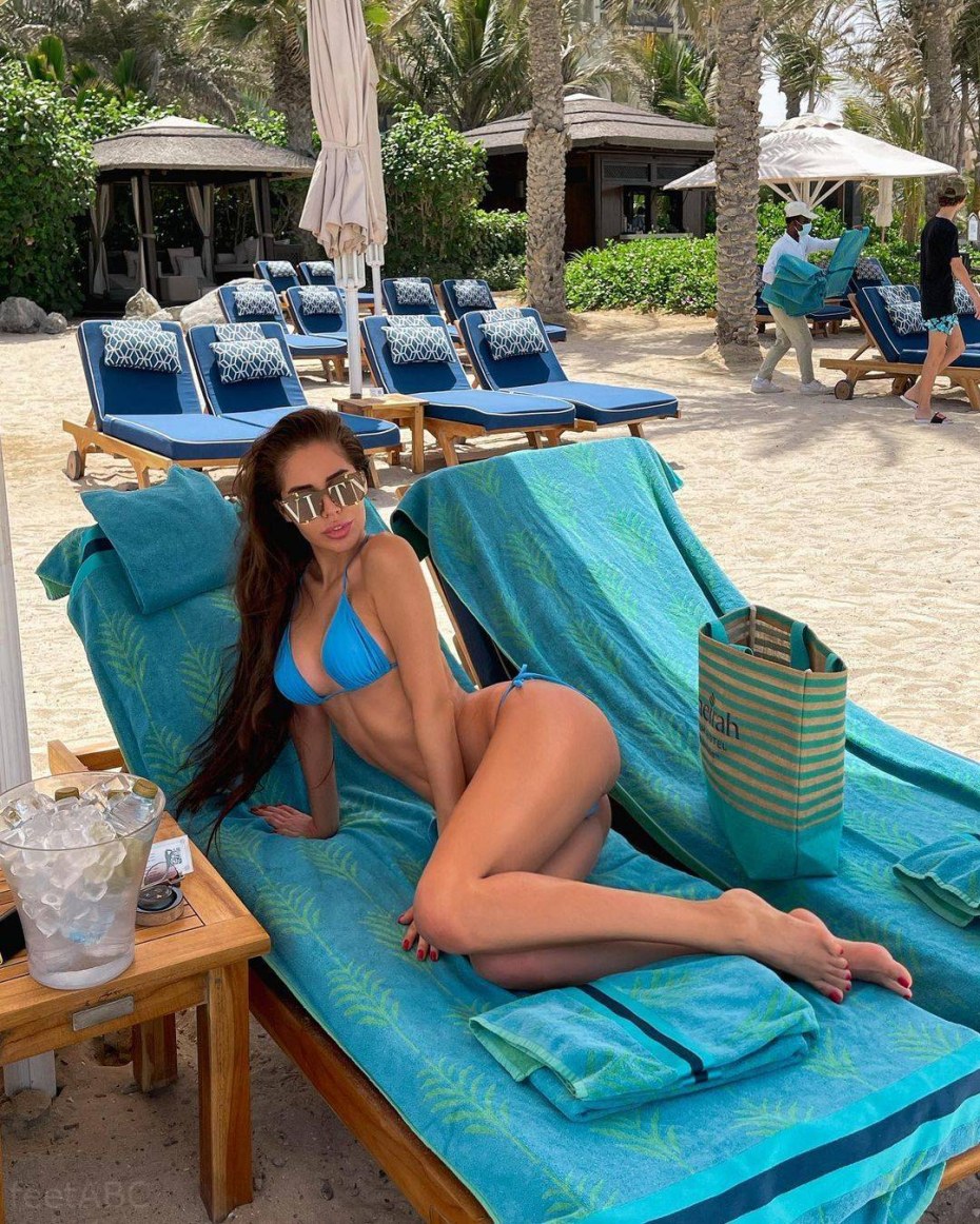 Алина Лобачева хот