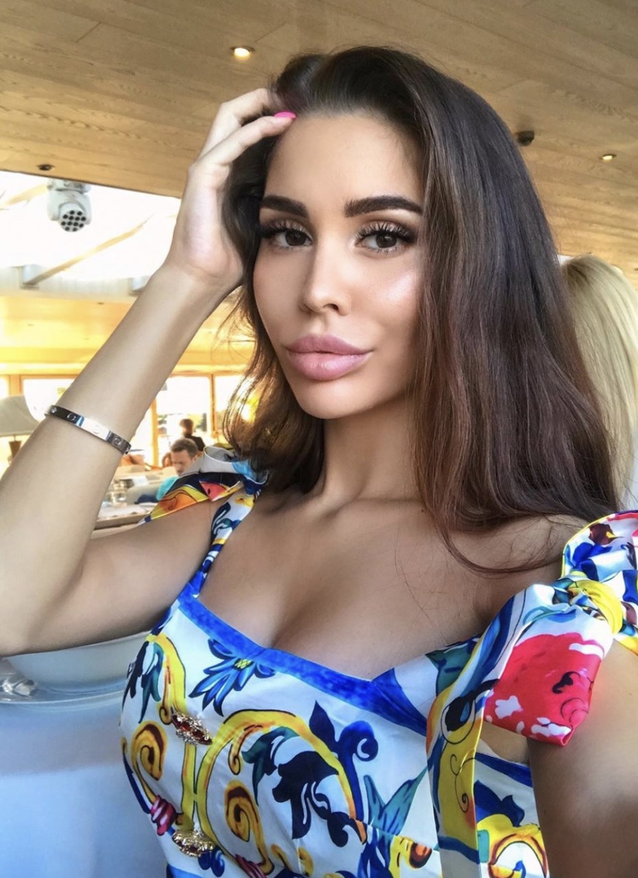 Алина Лобачева селфи