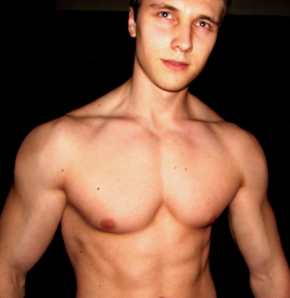 Денис Гусев gay фотосессия