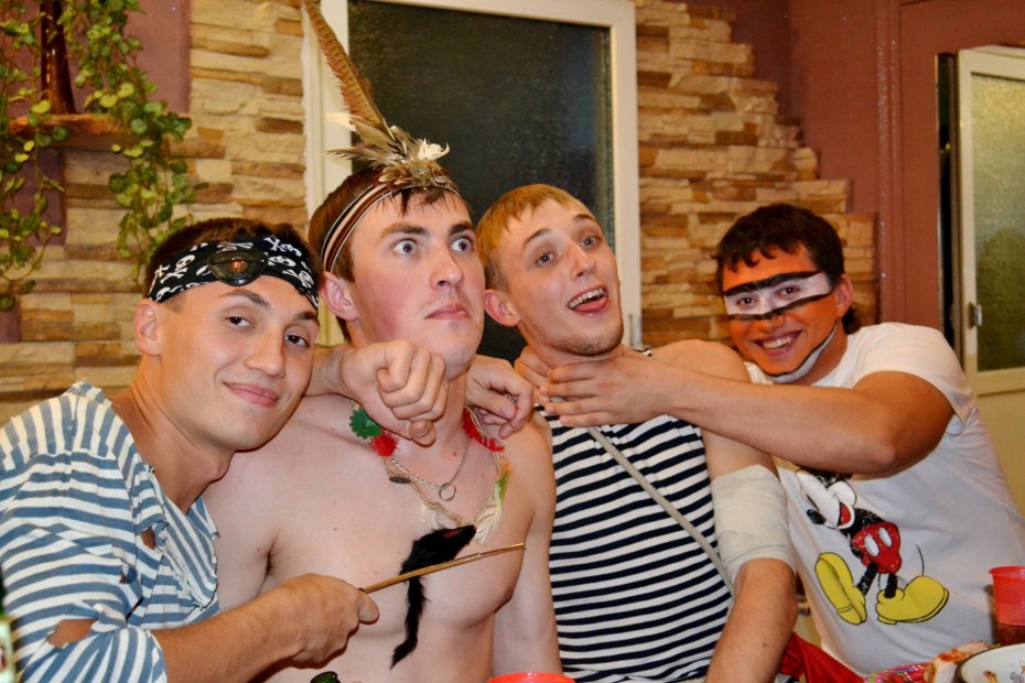 Пиратская вечеринка одежда