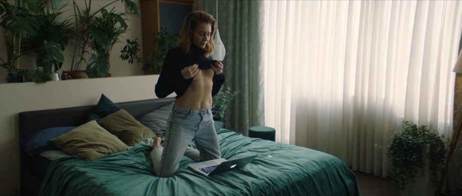 Happy end (сериал 2021 Лена Тронина