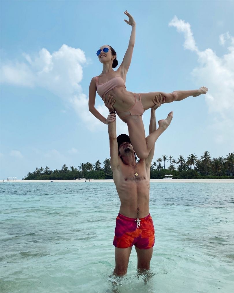 Екатерина Кухар в купальнике