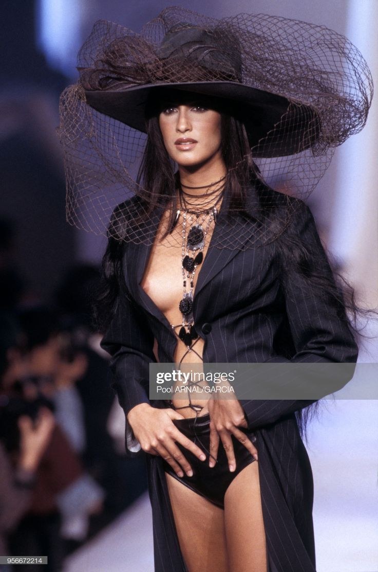 Yasmeen Ghauri сейчас 2020