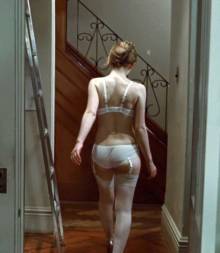 Мила Ершова ню