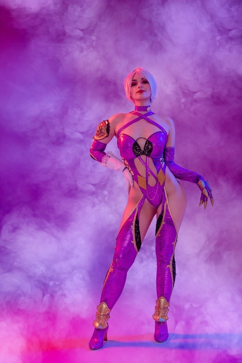 Женя Жук косплей Айви Валентайн