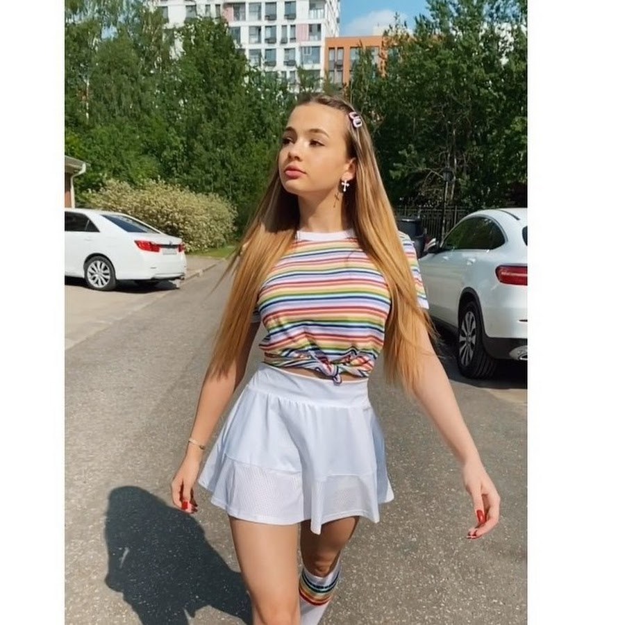 Голая актриса валя карнавал (77 фото)