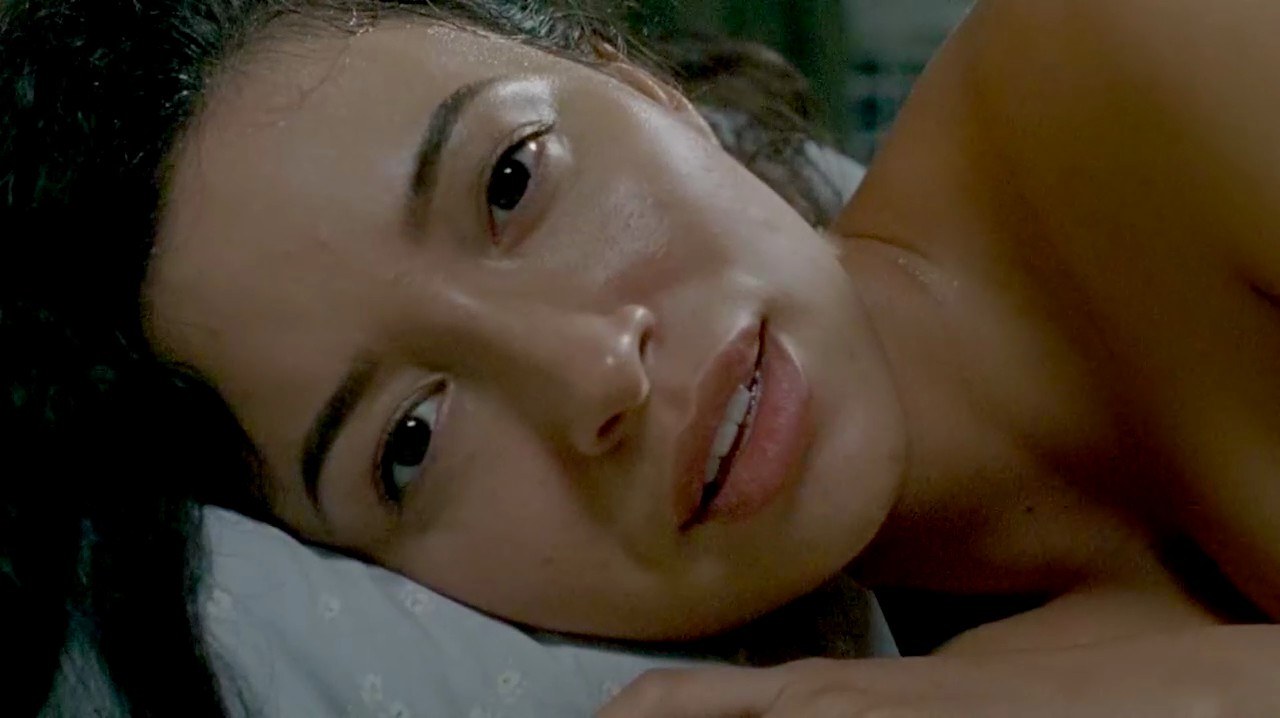 Rosita walking dead naked