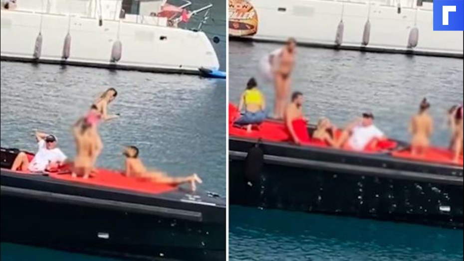 Девушка у мечети кул Шариф