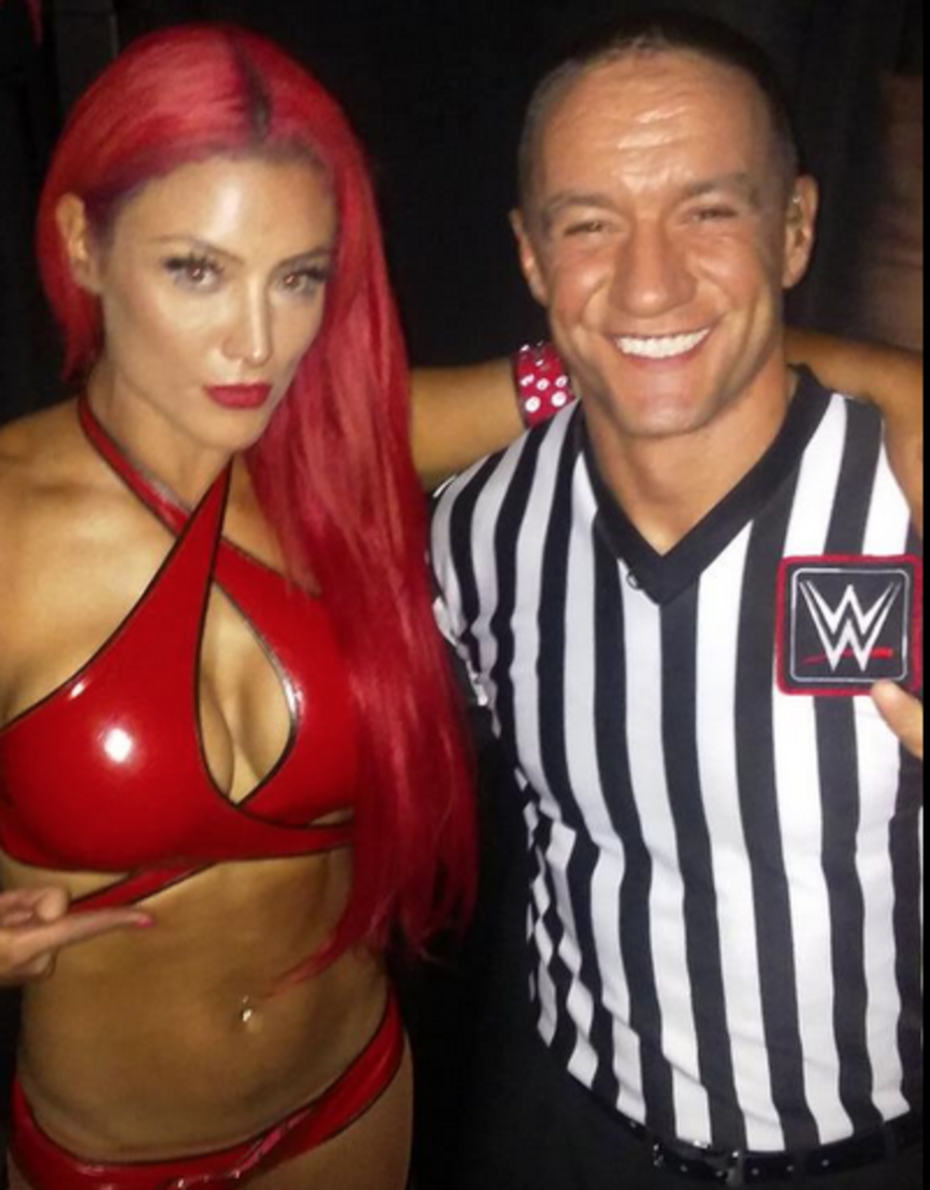 Муж Мари в шоу сурер Стар