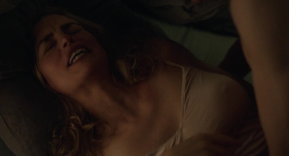 Нина Хосс хот